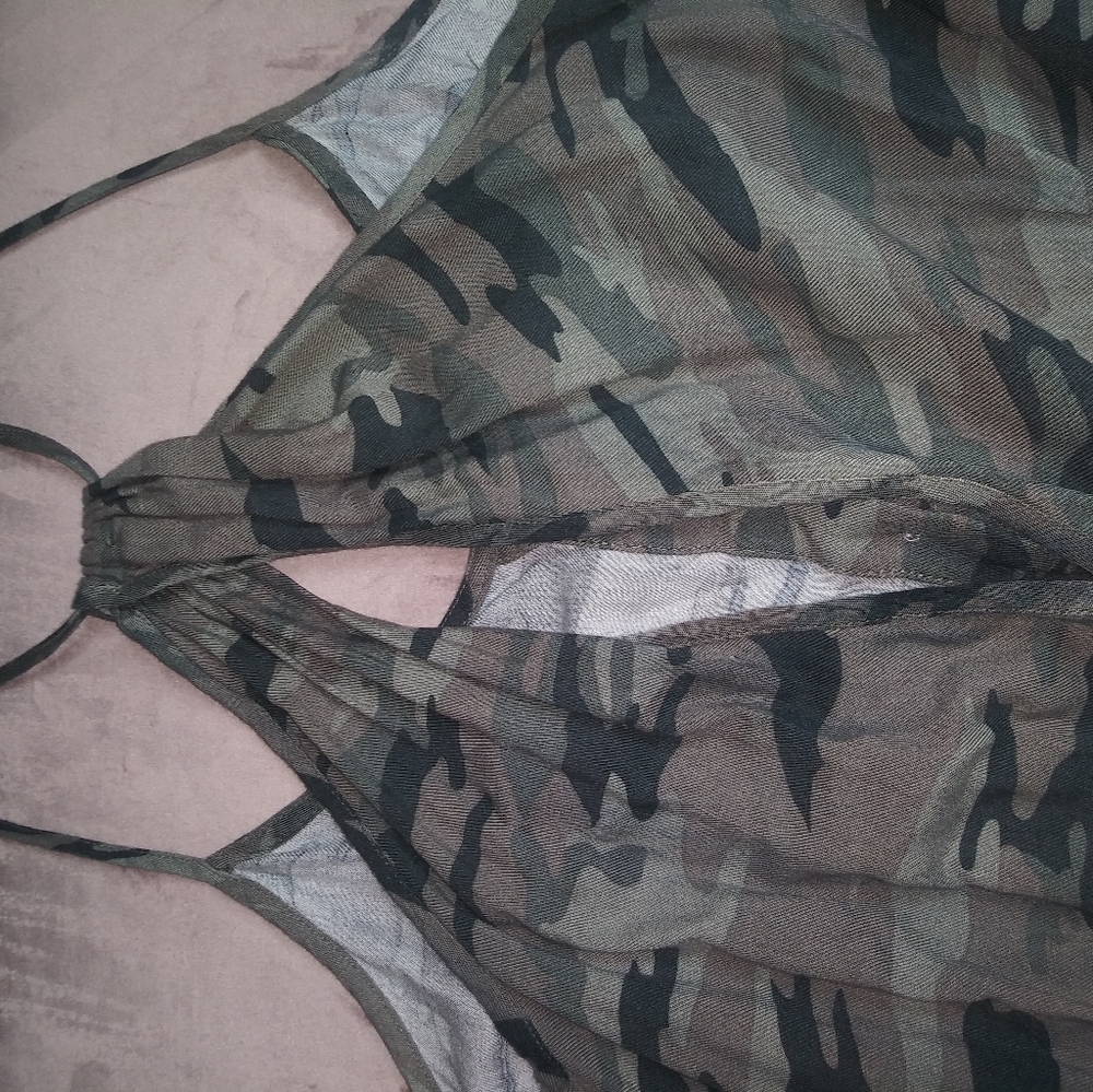 Jumpsuit - Picture 3 of 5